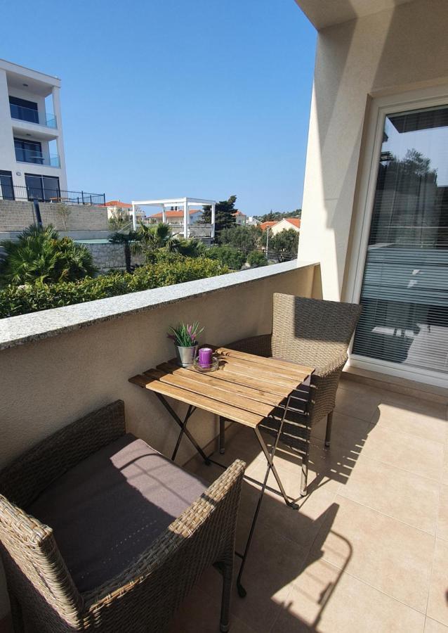 Apartments Marti Murter Luaran gambar