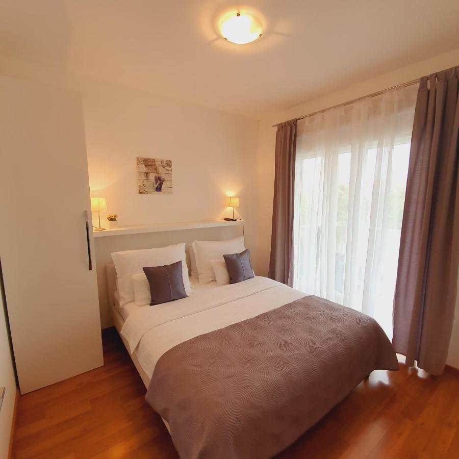 Apartments Marti Murter Luaran gambar