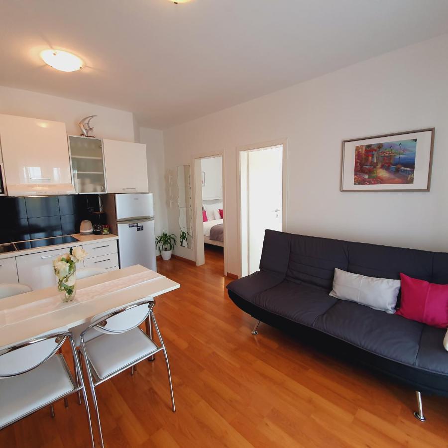 Apartments Marti Murter Luaran gambar