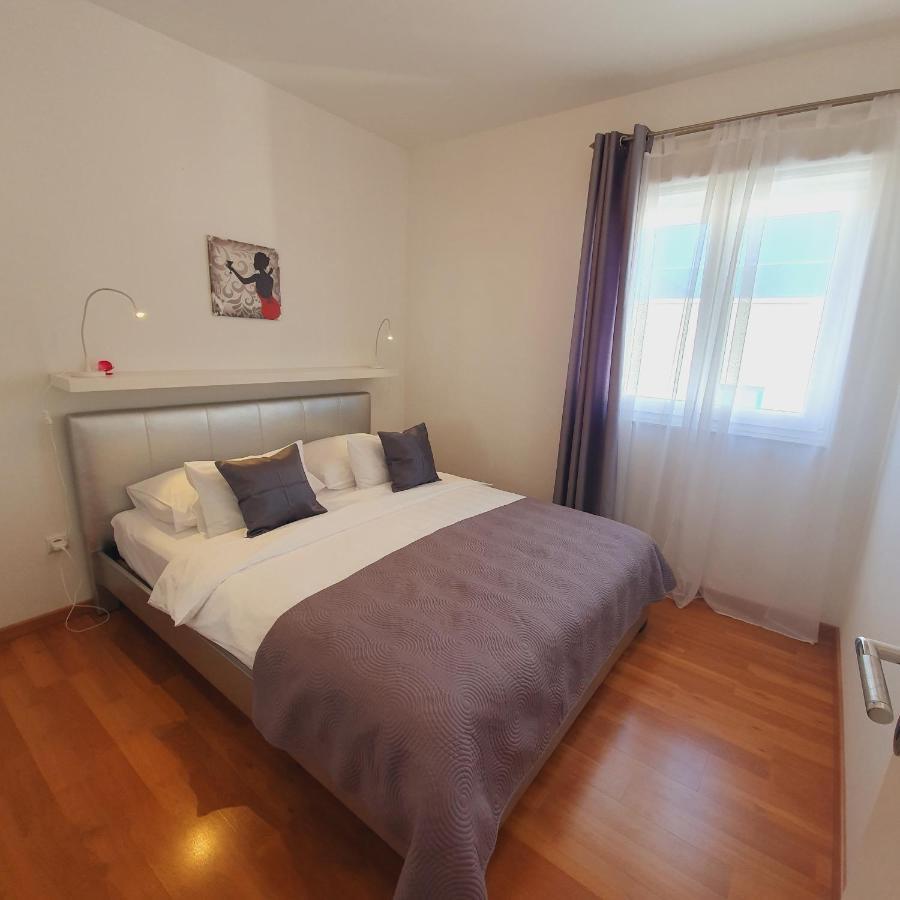 Apartments Marti Murter Luaran gambar
