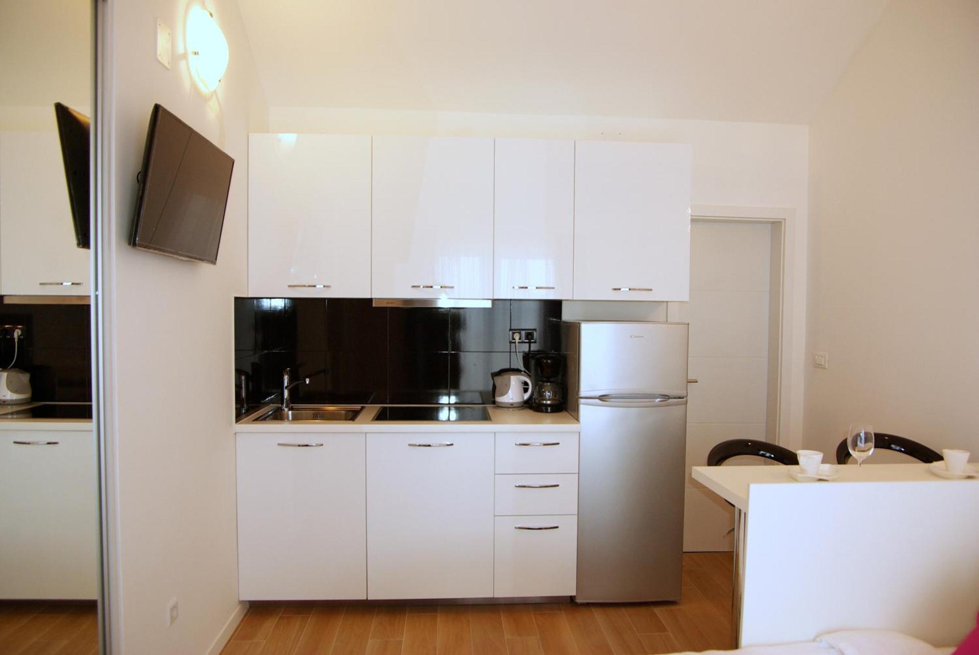 Apartments Marti Murter Bilik gambar