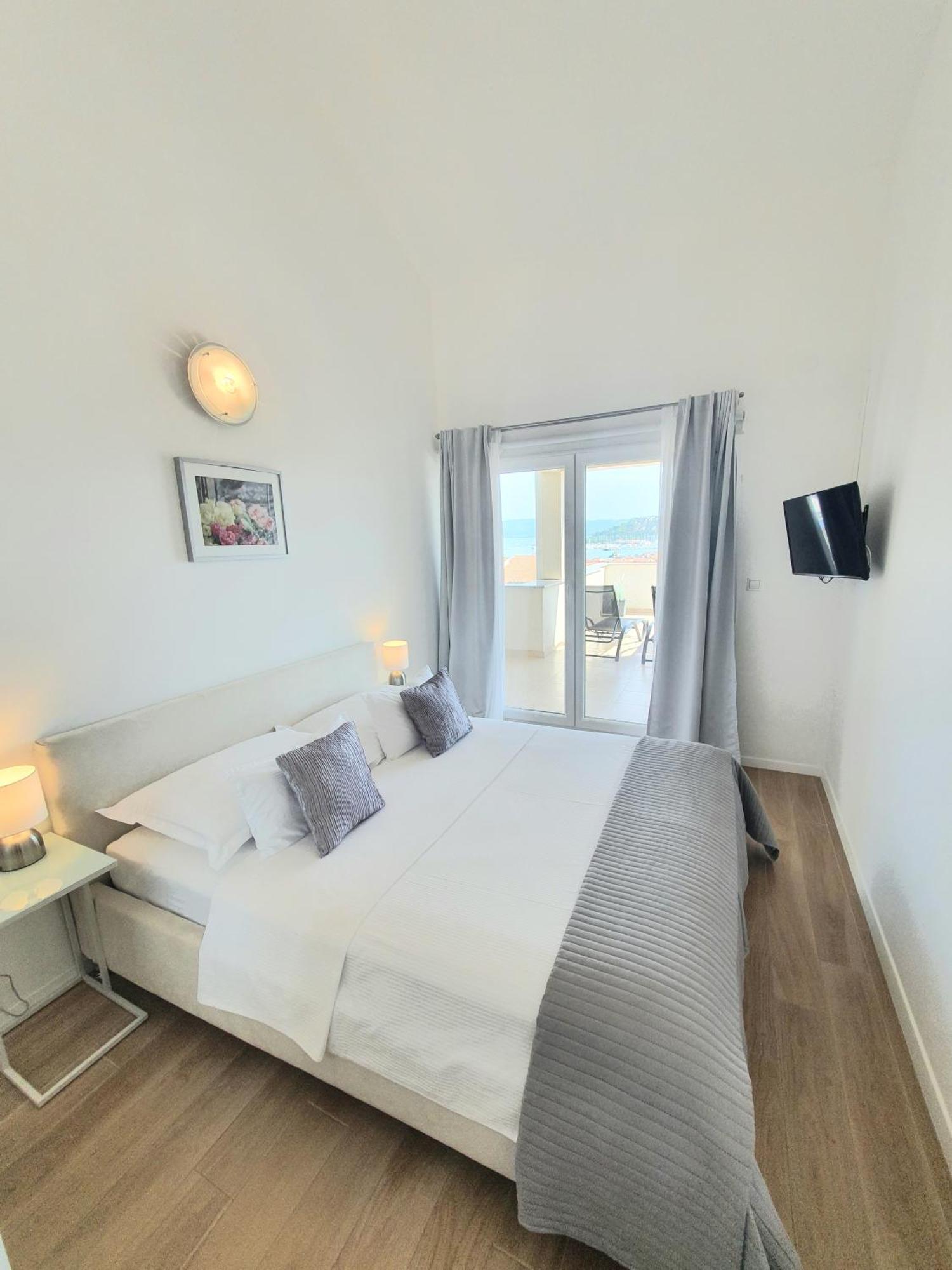 Apartments Marti Murter Bilik gambar