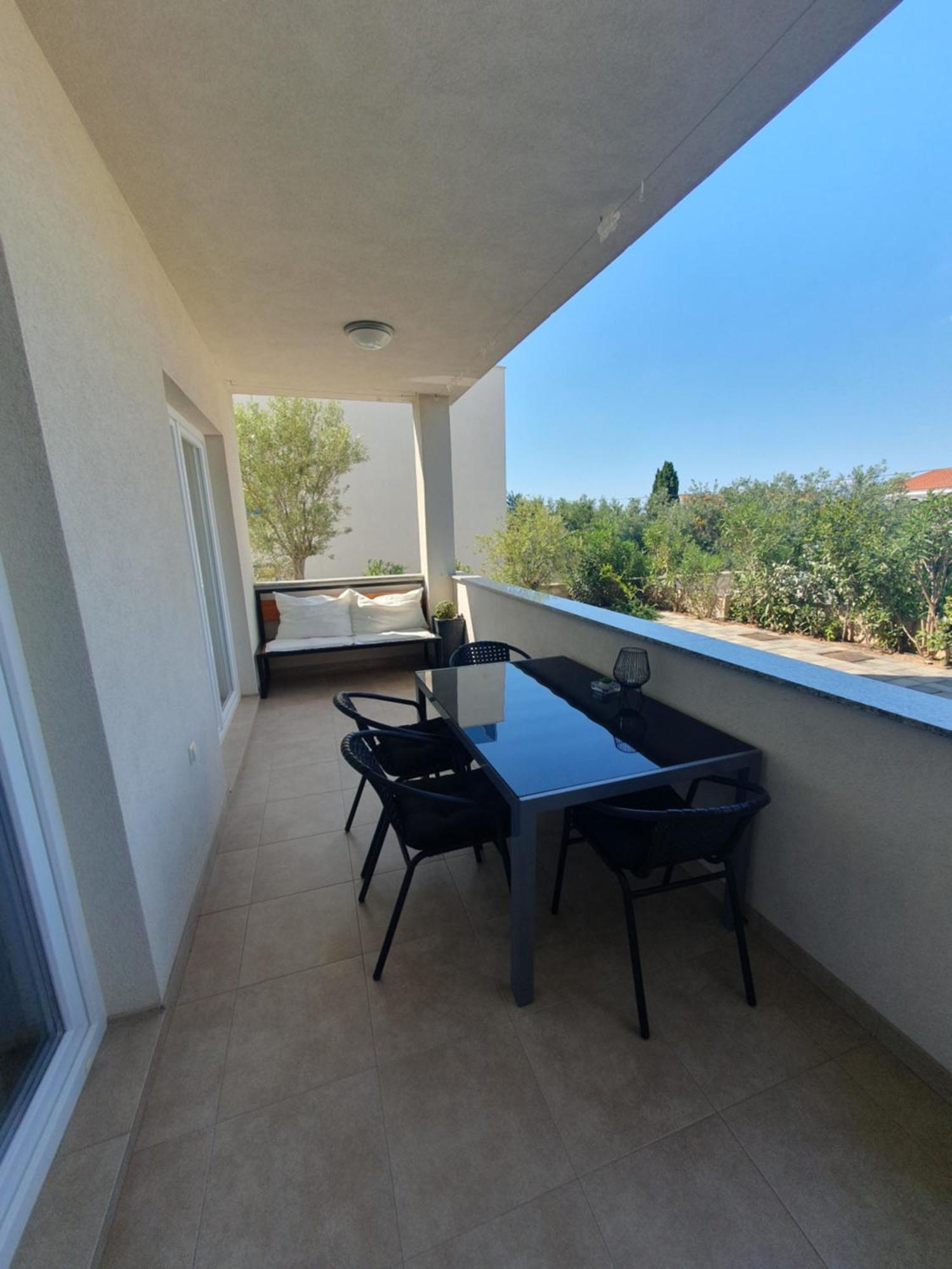 Apartments Marti Murter Luaran gambar