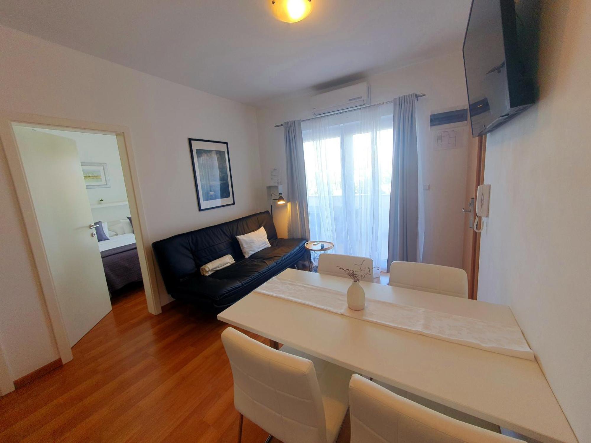 Apartments Marti Murter Bilik gambar