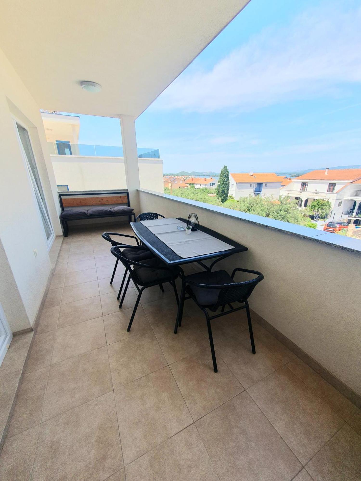 Apartments Marti Murter Bilik gambar